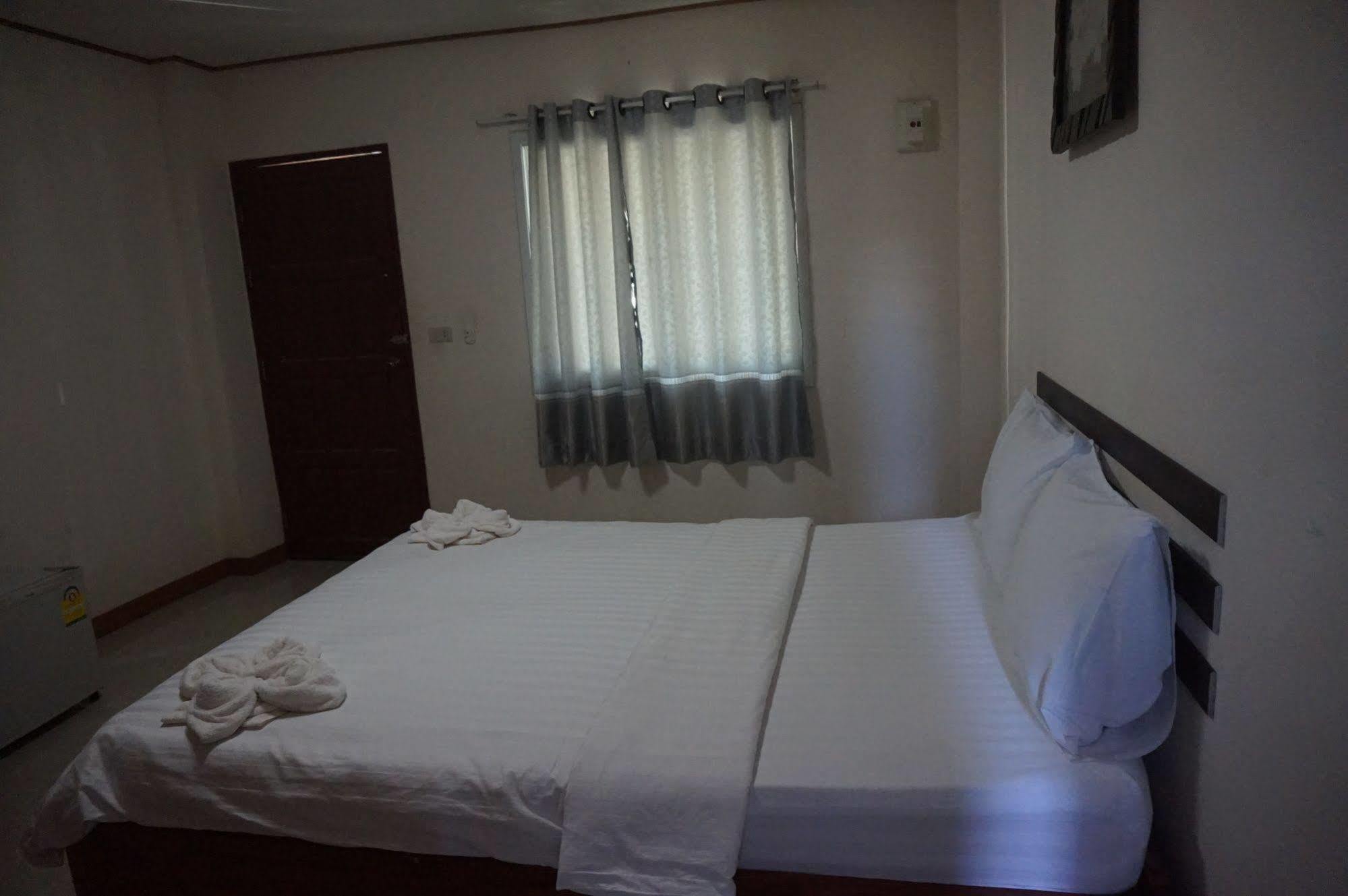 Gongaew Mansion Hotel Ubon Ratchathani Luaran gambar